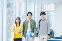 【男性が選ぶ】学生が楽しそうに見える「東京都の私立大学」ランキング！　2位は「慶應義塾大学」、1位は？