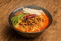 香り豊かでクリーミーな担々麺が味わえるお店などを紹介！ 東京都の「担々麺」の名店10選！