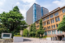 【40代が選ぶ】企業からの評価が高いと思う「東京都の私立大学」ランキング！　2位は「慶應義塾大学」、1位は？