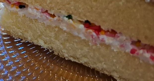 毎年正月に妹が作るケーキ→“まさかのビジュアル”が340万表示　「最高にもほどがある！」「これでいいんだよの集大成」