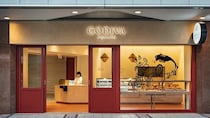「1人5個まででは足りん！」　GODIVA（ゴディバ）の“ベーカリー”が大人気！　「パンも全部おいしくて、チョコは流石」「チョココロネおいしすぎ」