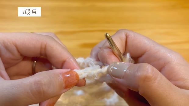 毛糸で“ワンコ”を編んで、ヒモを付けると…… お散歩で注目される仕上がりに「かわいい絶対編みます」「とても素敵」