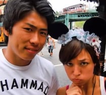 初めてディズニーに来たヤンチャな平成カップル→16年後……　衝撃的な現在の姿に「昔も今も素敵すぎます」「人生の旅」