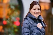 【主婦が選ぶ】ダウンジャケットがおしゃれな「ファストファッションブランド」ランキング！　2位は「ZARA」、1位は？