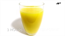 オレンジジュースを73日間放置したら……　“衝撃の変化”が160万再生　「予想外だ」【海外】
