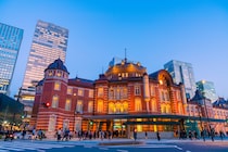 「このために入場券を買ったよ」“東京駅の名所”をモチーフにしたお土産が高評価！「本当に銀っぽく光る」「食べ応えありました」