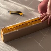 Amazonで“ダイエット器具”を購入→「なんか重いな」と思いつつ、開けたら……　まさかの中身に「疲れてたんでしょうね」