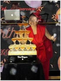 渡辺めぐみ、“花の82年組”集結でバブルみたいな還暦祝い　“赤が似合う年頃”での若々しい姿へ「60に見えない」「めちゃめちゃ綺麗」