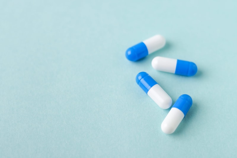 【中四国・九州沖縄在住者に聞いた】「就職に強いと思う薬学部がある私立大学」ランキング！　同率2位は「順天堂大学」と「東京理科大学」、1位は？