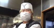 「自分大好きだから俺」濃厚キャラの店主が作るのは……　「世界一」「県内で一番おいしい」と称賛される“とんでもない光景”に驚き【オモウマい店】