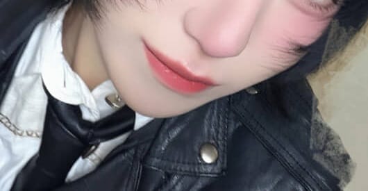 男性が“イコラブ野口衣織”メイクに挑戦→「ありえないw」120万表示の“衝撃の再現度”に「脳バグる」「おかしいおかしい」