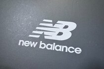 「デザインが可愛い！最高」New Balance（ニューバランス）の“レディーススニーカー”に絶賛の声 「たくさん歩いても疲れない」「ほかの色も欲しい」