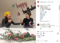 香坂みゆき、“77年組”の同期アイドルと60代美女ショット　半世紀近い歳月に相手「涙が出る」「嬉しいね」