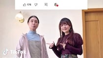 60代母を、ロリータ服でコーデしてみたら……「似合い方エグい！」　驚きの大変身に「素敵以外の言葉が出てこない」