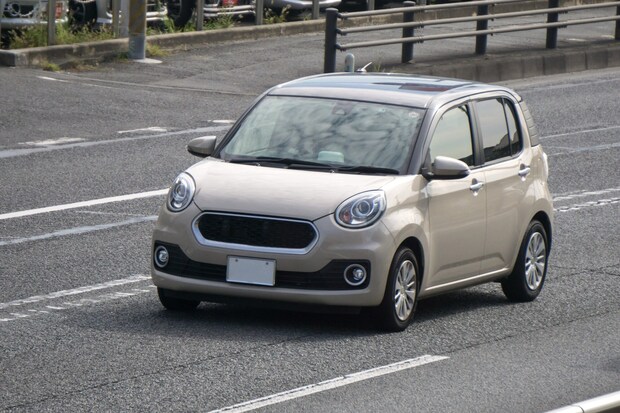 「販売台数No.1の安心感」“コンパクトカー”の人気車種ランキングを紹介　「広い室内空間にこだわり満載」「街乗りの快適さと完成度重視」