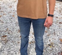 晴れの日も雪の日も、いつも妻が夫の足元を見ると……まさかの姿が940万再生「うわあああ！マジで？」「衝撃だった」【海外】