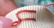 無地のスウェット→刺しゅう針を“7回”通すだけで……　目を疑うような完成品が690万再生「やってみたくなった」「ステキ！」【海外】