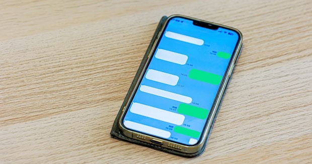 交番でなくした携帯を受け取り→家に帰ると……　届いていた“まさかのもの”に「まだまだ世の中捨てたもんじゃない」