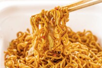 結局一番だと思う「カップ焼きそば」ランキング！　2位は「ペヤング ソースやきそば」、1位は？
