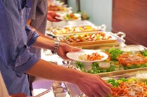 【主婦が選ぶ】コスパが最高の「食べ放題系チェーン」ランキングTOP26！　第1位は「焼肉きんぐ」【2025年最新調査結果】