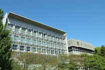 「素敵な校風だと思います」　“おしゃれなイメージ”の東京の私立大学って？　ランキング上位に「周辺は高級住宅街なので雰囲気がとても良い」「派手めな学習院」の声