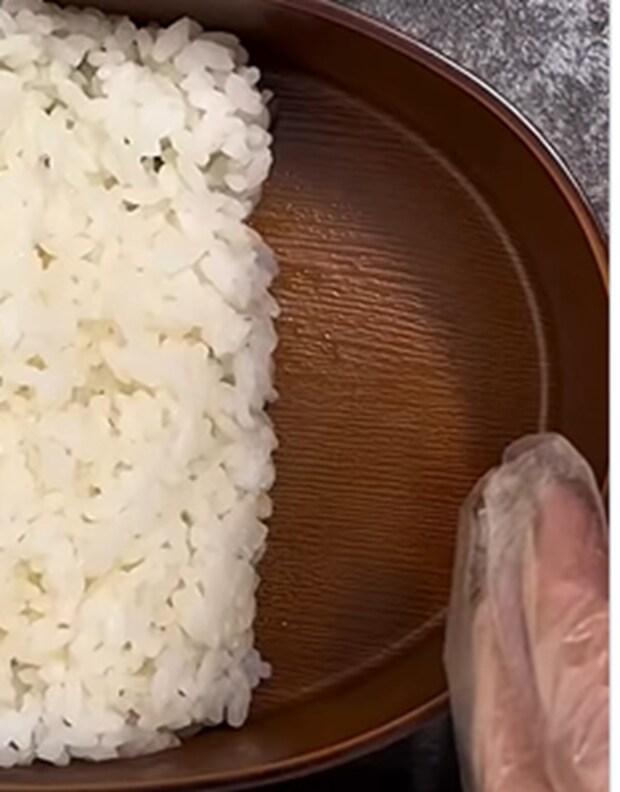 4時起きの妻が作る、現場職旦那への“映えないわけがない”弁当は……「すごすぎる頭上がらん」　驚きの中身に「わあ～」「ご主人は幸せ者」