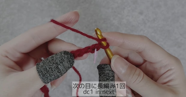 2色の毛糸を編むだけで……　シンプルなのに高見え“千鳥格子柄マフラー”「こんな簡単に」「感動でした」