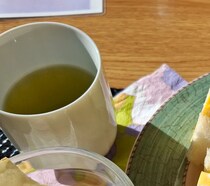 【画像】テーブルを見ると