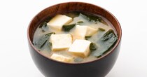 みそ汁を作っていた4児ママ、ふと気が付くと……「助けてください」　“とんでもないミス”に「吹いたww」「誰か～！」「それは事件です」