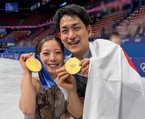 「初めて見た」　金メダル“りくりゅう”三浦璃来、衝撃の背中に「アバラ出とる」「泣けてきた」「どれだけ努力してきたんだろう」