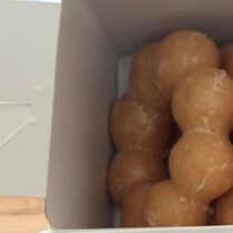 ミスドで家族分のドーナツを購入した母「これが私の」→まさかの光景に「サイコーです」「思わず笑っちゃいましたw」