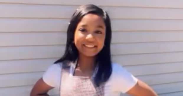 3人の娘→11歳ごろのコーデを比べたら……「こんなに変わるなんて」　“驚きの違い”が2250万再生「思い出がよみがえりました」【海外】