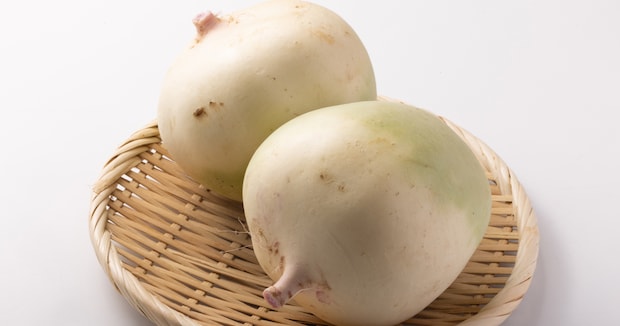 白くて丸い“大根”→料理家が細く切ったら……　まさかの中身に「編み物かと思いました」「生き生きしてますね」