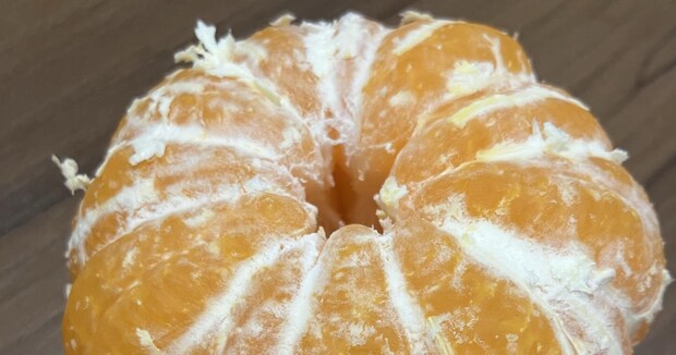 みかんをむき始めた男性→45分後……「俺に勝てるやついる？」　“驚きの姿”に「これはすごい」「負けでかまわんw」「芸術です」