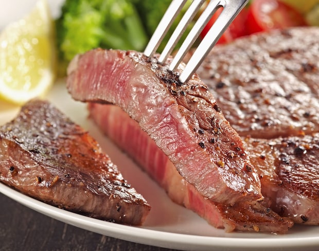 【女性に聞いた】一番おいしいと思う「ステーキチェーン」ランキング！　同率1位は「いきなり！ステーキ」と、もう一つは？