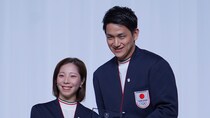 “りくりゅう”ら、五輪日本選手団が解団式　特別賞授与に中井亜美も思わず笑顔