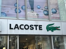 【画像：LACOSTE（ラコステ）の“おしゃれスニーカー”】