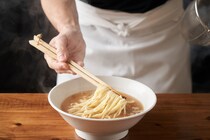 「スープ飲み干しちゃった」　“三重県のラーメン2025年ランキング”上位店に「和風の香りとちぢれ麺」「透き通ったスープながらパンチが効いてて食べごたえがある」の声