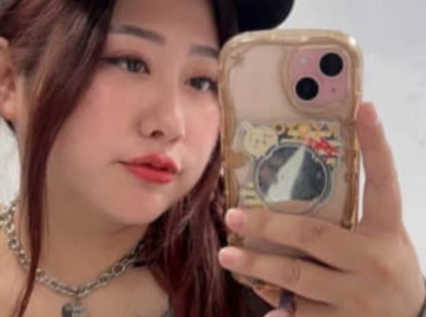 アラフォー母「痛いと言われようが好きな格好していたい」→最強“自分モテ”コーデに「かっこいい！」「40歳に見えません」