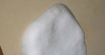 雪が積もった日、高校生が玄関に作ったのは……「才能の無駄遣いすぎる」　まさかの光景に「ひいいぃぃ」「本物だと思いました」