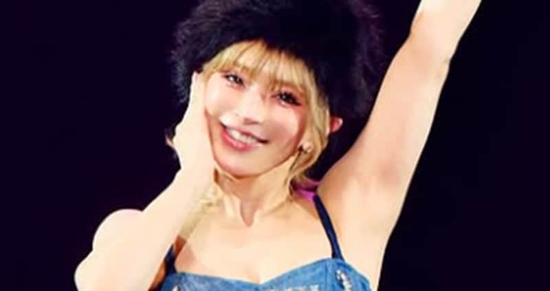 「47歳で」「すごいボディ」浜崎あゆみ、“大胆衣装”の新ビジュアル公開に「えぐい」「どうやったらこの体型に……」