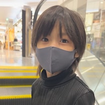 幼少期から「ジャニーズ顔」と言われた6歳息子→4年後……　現在の姿に「これで10歳!?」「うちの娘の許嫁になって下さい」