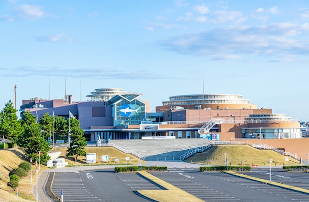 「控えめに言って最高」 “行ってみたい日本の水族館”といえば？　ランキング上位に「家族連れでも大人でも楽しめる内容」「サメ沢山いてガチ最高すぎ」の声