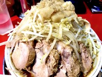 【画像：「埼玉県の二郎系の名店」10選を見る】