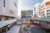 【60代以上に聞いた】東京23区で「アクセスの悪さでは負けない」と思う街ランキング！　2位は「世田谷区」、1位は？
