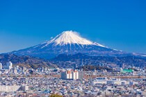 「なにこれ」「5個買い足した」静岡の老舗の“キャラメルもなか”が衝撃のおいしさと話題　「一発でファンになりました」「パリッ＆ねっとりがやみつき」