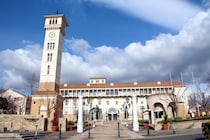 「みんなで学べる大学」　“学園都市の大学”は就職力が高評価で注目！　「工夫や努力をされている先生方が多い」「ハーブ園や中庭もあり、落ち着いた雰囲気」