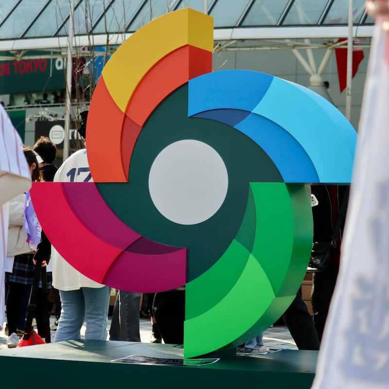 「話が入ってこない」　“WBC日本戦”人気アーティストが観戦投稿→写り込んだ“まさかの人物”にネット騒然「えっ？」「待って待って」