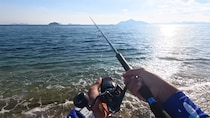 海釣り中、デカい魚群にルアーを投げたら……　“とんでもない釣果”に「まさに宝くじ！」「最高にしびれた」
