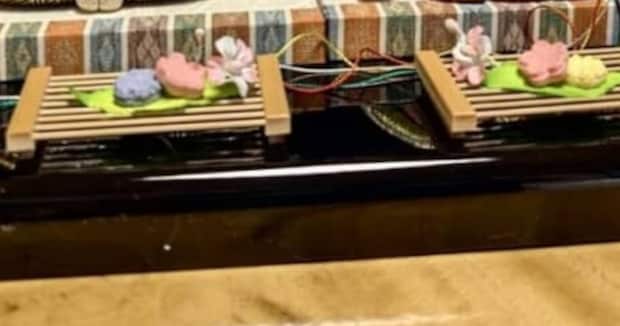 夫のおばあちゃんが作った“ひな人形”→見てみると……　「え？」驚きの完成品に「すごぉーい！」「おばあさまの愛が伝わってきます」